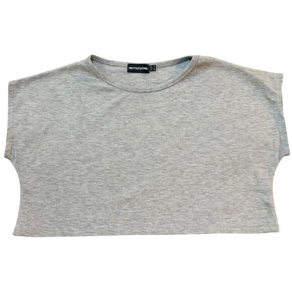 PrettyLittleThing Gray Crop Top Shirt Size 6 Sleeveless Soft Knit - Picture 1 of 5